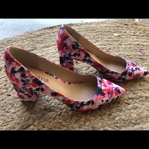 Just Fab floral block heels: size 8